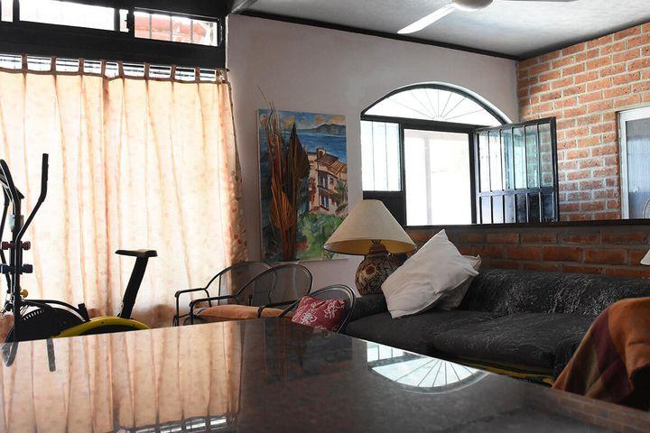 282 Manuel Gomez Pedraza 1, Casa Victoria — foto 3