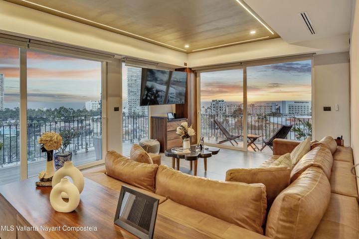 360 Maria Montesori 1001, Zoho Skies — foto 3