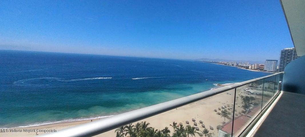 2485 AV. Francisco Medina Ascencio 15-A, Peninsula T1 15-A — foto 2