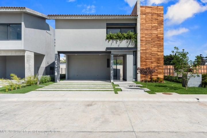 86 Boulevard Nayarit, Karakal 86