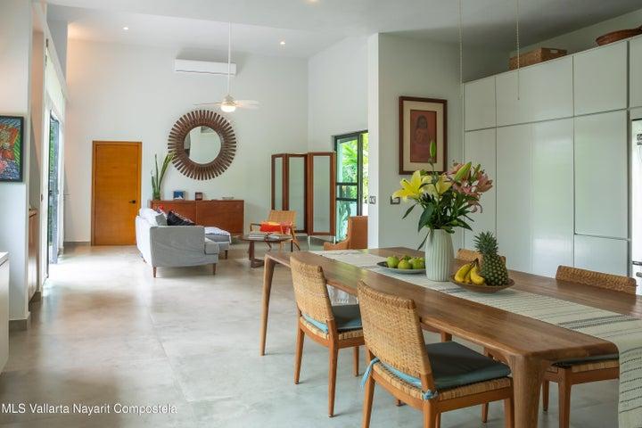 201 Manuel Plasencia, CASA ROCAS — foto 2