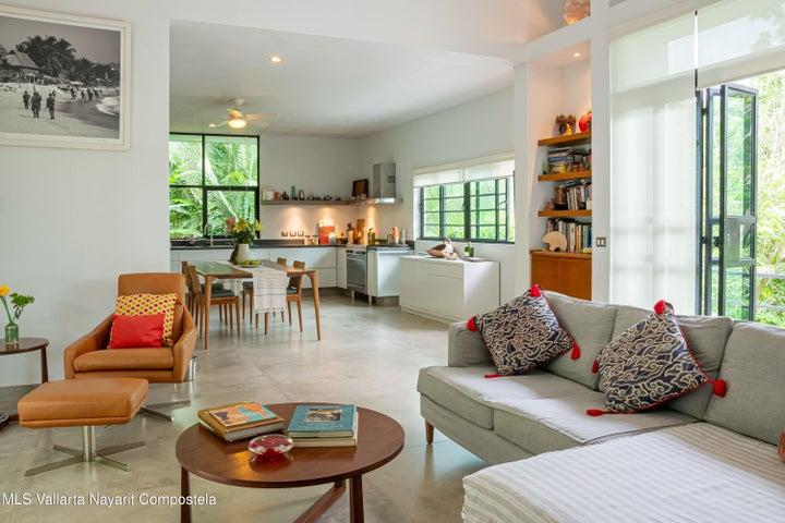 201 Manuel Plasencia, CASA ROCAS — foto 3