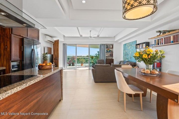38 Paseo de Los Cocoteros 401B, Condo Ikaria