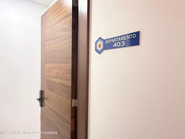 50 HEROES DE NACOZARI 403, TAU 403