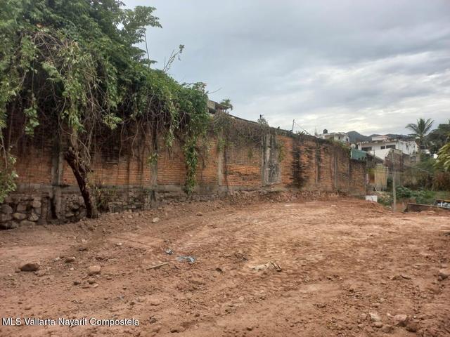 232 Zacatecas, Terreno 1ro de Mayo