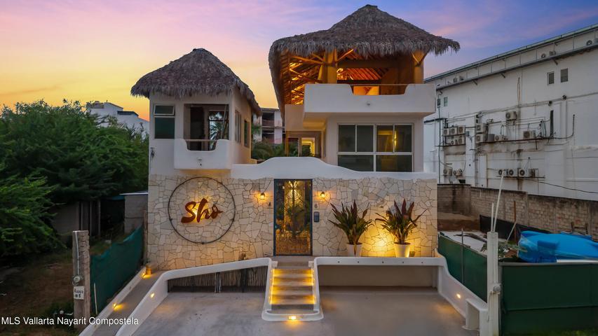 06 Calle Rodeo, Casa Sho