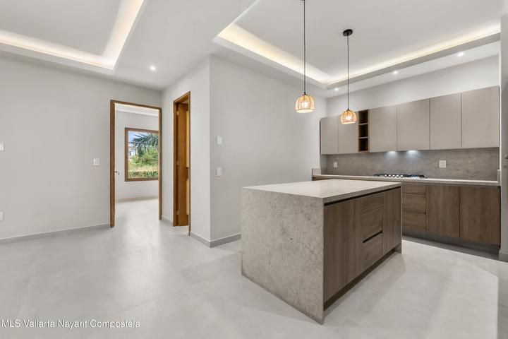 7 Pelicanos 202, KINAU MARINA RESIDENCES