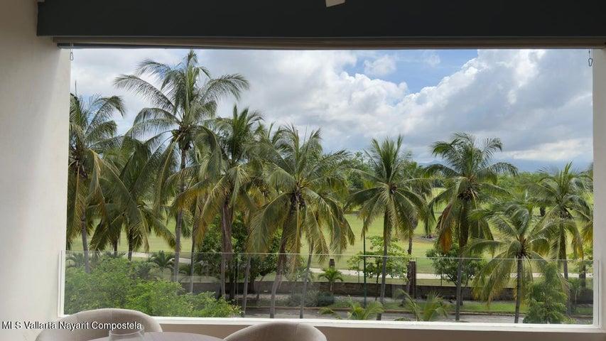 38 A Paseo de las Palmas 305, AltaMar 305
