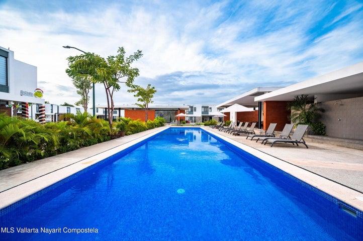 520 Joaquin Amaro 63, Casa 63 — foto 2