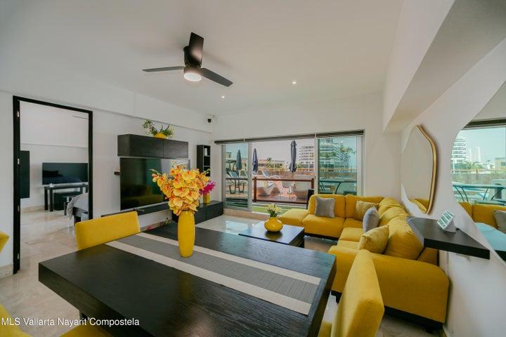 2870 Francisco Medina Ascencio 107, Deck 12 107