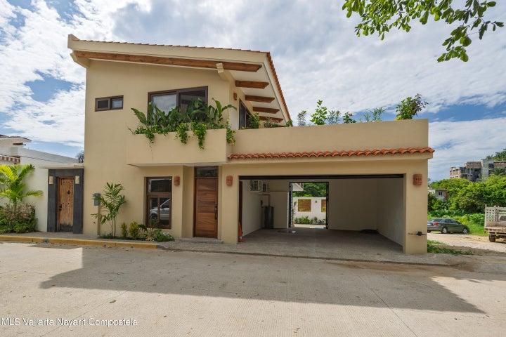 Lote 2 Pakistan, Casa Monte Verde