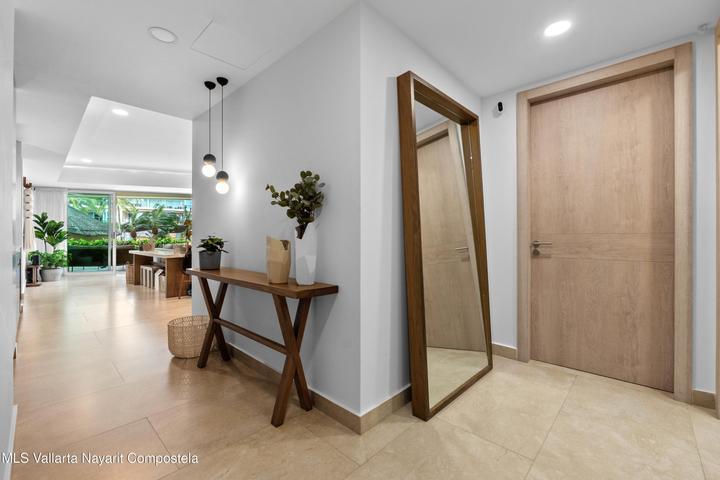 652 Av. Cocoteros Delcanto GH-05-F, Condo Playa — foto 2