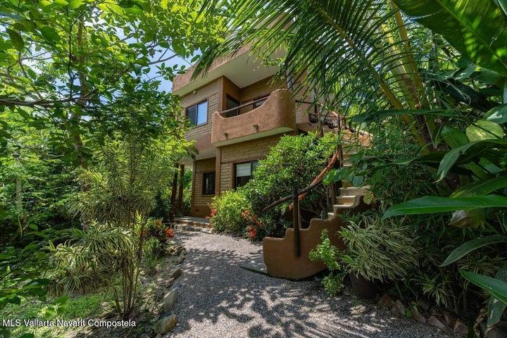 9 calle Tahiti, Casa de los Pajaros — foto 3
