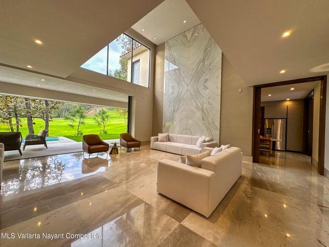 751 Paseo del Parque, Villa El Cielo Country Club