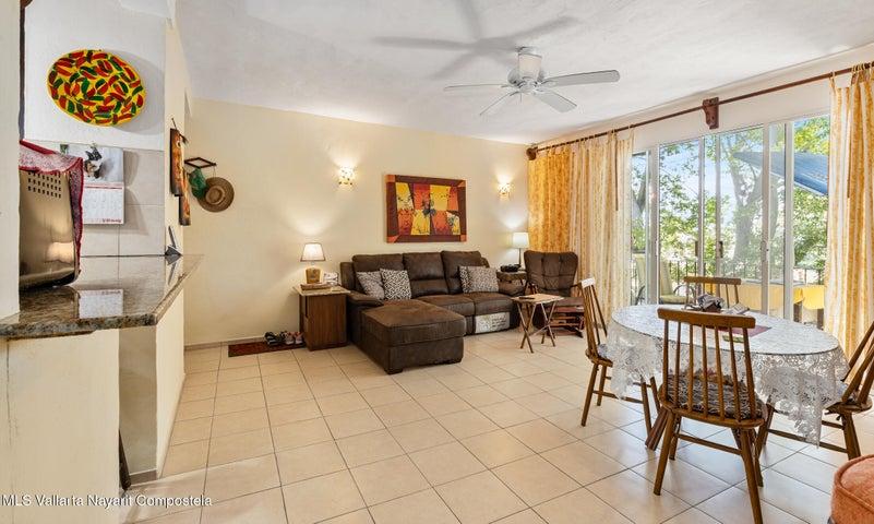 2884 Francisco Medina Ascencio 1311, Condominios Marbella
