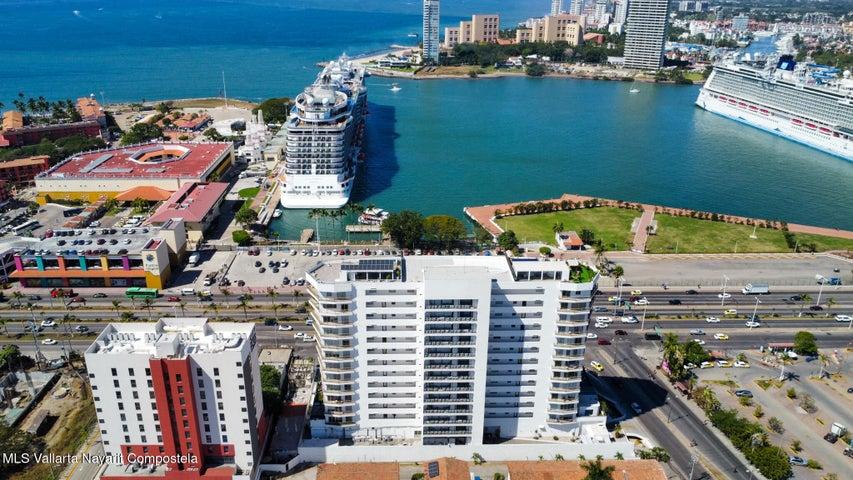2870 Francisco Medina Ascencio 1005, Condo Berry Deck 12