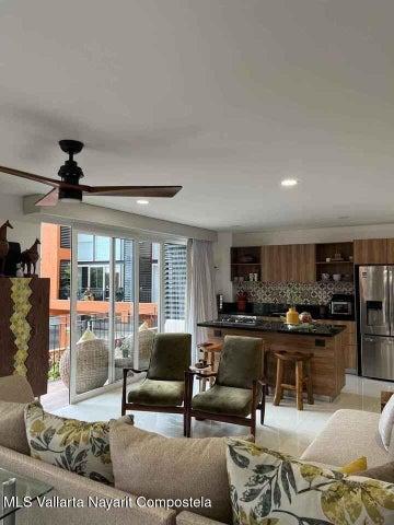 360 Maria Montessori 102, Condo Jade Zoho Skies T2 — foto 3