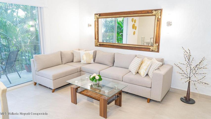 2284 Blvd. Fco. Medina Ascencio 610, Condo Marbella 610 — foto 2