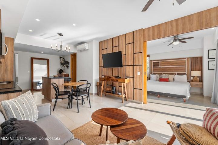 84 LAZARO CARDENAS 111, CASA AMANECER