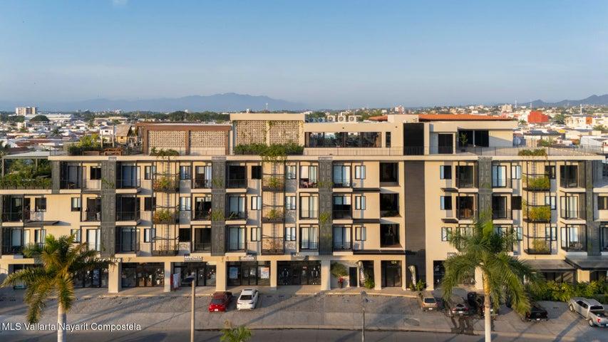 124 Avenue Jesus Rodríguez Barba avenue 215, Condo Robert