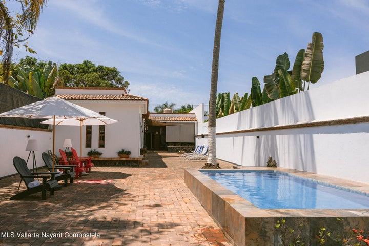 2 AV Del Bosque, Casa Cactus — foto 2