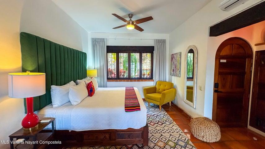 3 Francisca Rodríguez 6, Selva Romantica Villa Iguanas