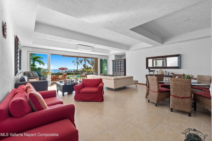 2477 Zona Hotelera GH101, Grand Venetian — foto 2