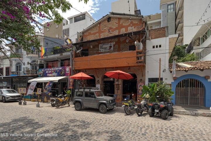 287 Basilio Badillo 1, Nacho Daddy's — foto 2