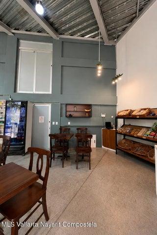 605 Allende 24, Lotus Deli Market — foto 3