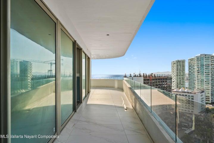 2485 Blvd Francisco Medina Ascencio 17D, Limu — foto 2