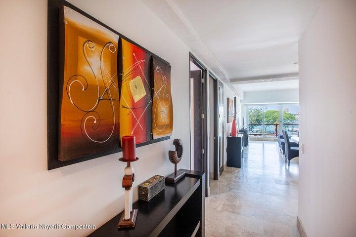 2870 Av. Francisco Medina Ascencio 205, DECK 12 — foto 3