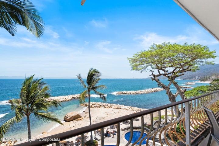 KM 7.5 Carretera a Barra de Navidad 405, Condo Playa Esmeralda 405