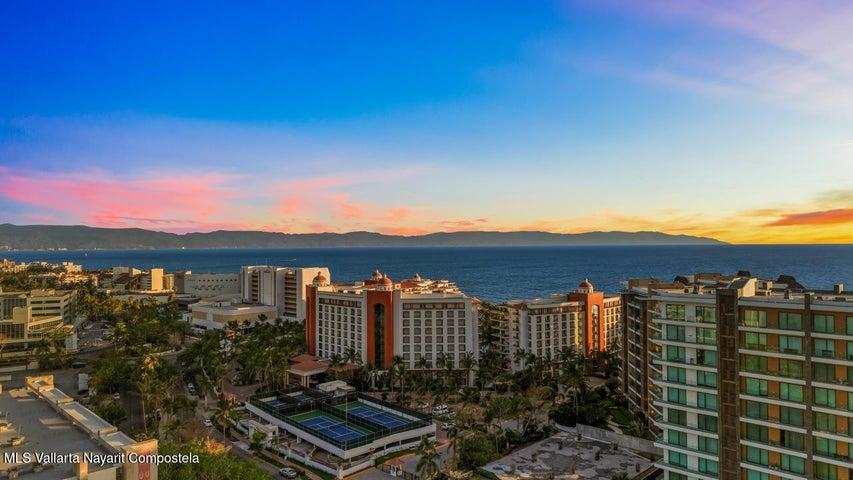 56 Paseo de Los Cocoteros 3404, Playa Royale