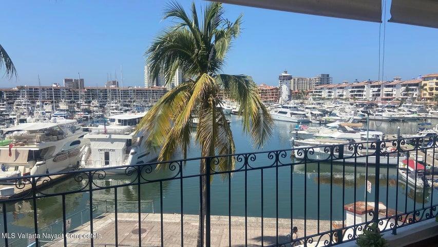 2 Popa Popa 221, Condominio Marina del Rey