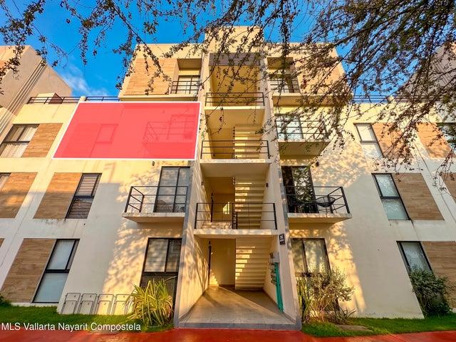 305 Paseo Foresta 5, Condo Jacaranda