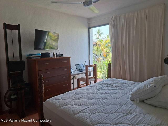 2284 Blvd. Francisco Medina Ascenci 213, Marbella — foto 2