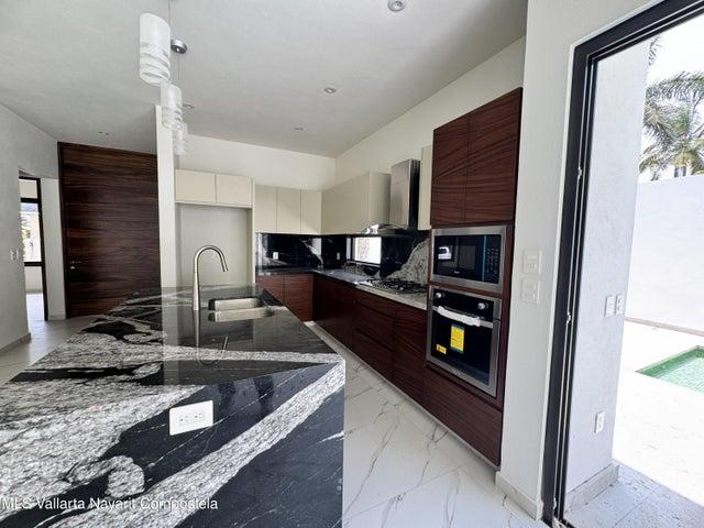 24 Paseo de las Flores, Casa Villarreal — foto 3