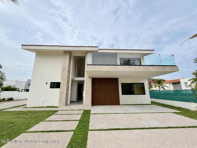 153 Sur Avenida México 249, Los tigres Casa Elite