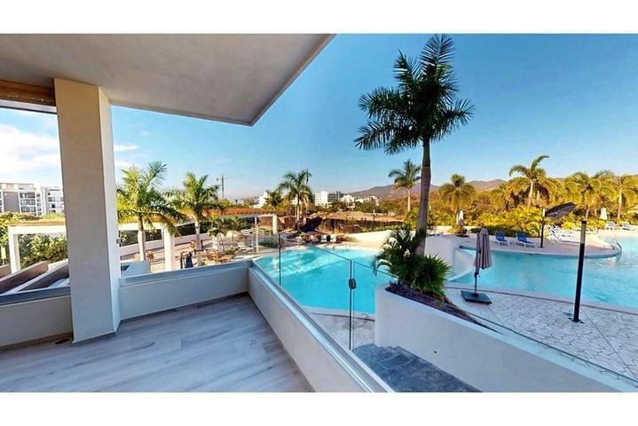 100 Las Palmas Av 2201, Quadrant