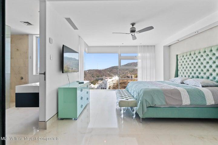 248 Calle Gardenia 507-508, Avalon Residence & Spa