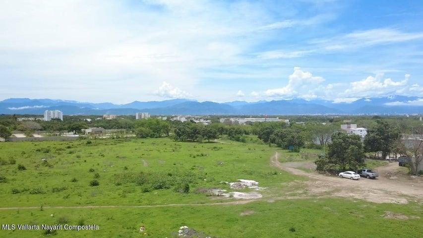 29 Isla Cedro esq. Av. Del Cereso, Lote Isla Cedro