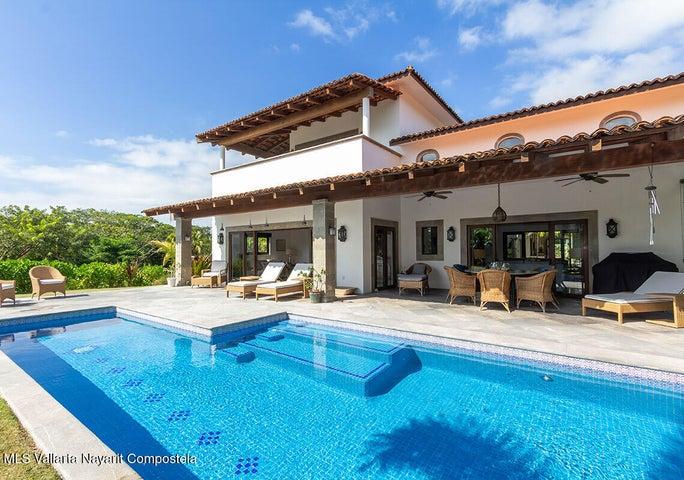 9 Paradise Coves, Casa Alta
