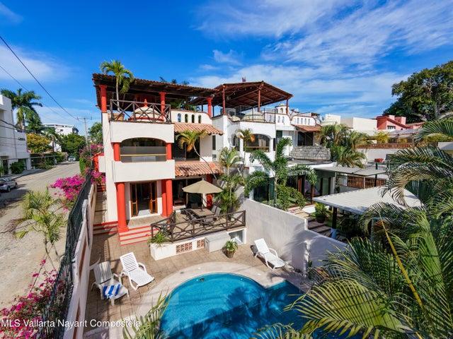 118 Las Palmas, Villa Nadine Bucerias