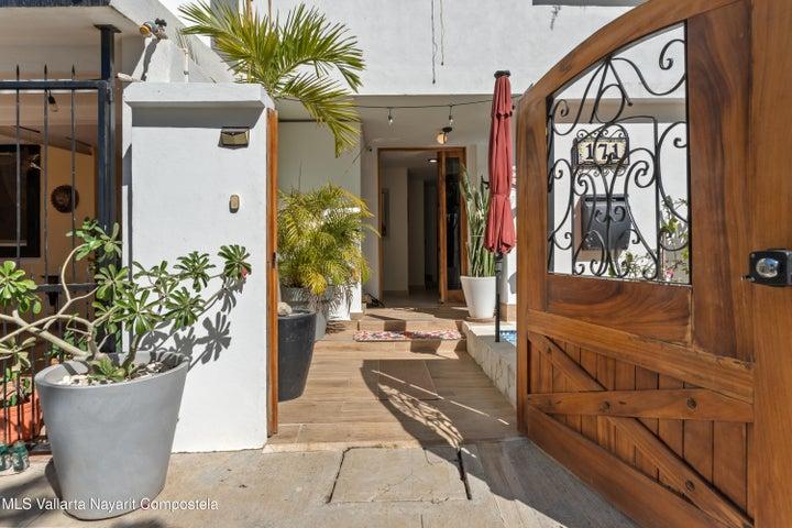 171 Tule, Casa Tule