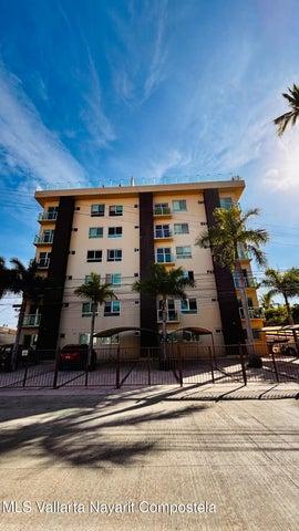 405 Ma Montessori 402, Condo Giovanni