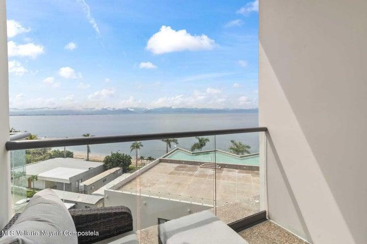 49 coral sur 307B, Zantamar