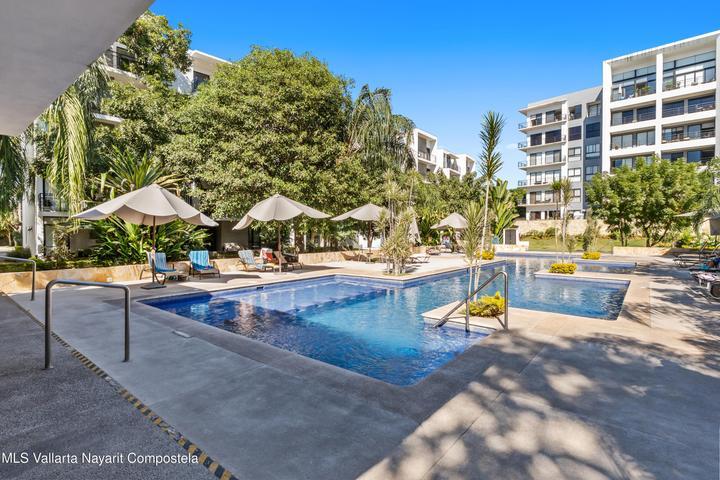 447 Av. Mezquite B-401, Bambu Residencial