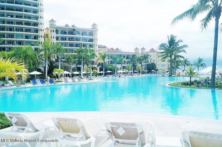 625 Paseo de la Marina Norte E-211, Bay View Grand