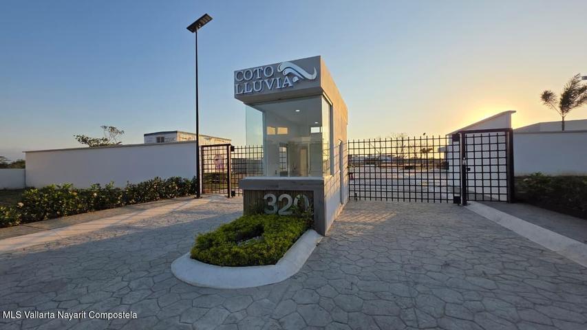 320 Avenida Federaciones, MZ-E Lote 3 COTO LLUVIA