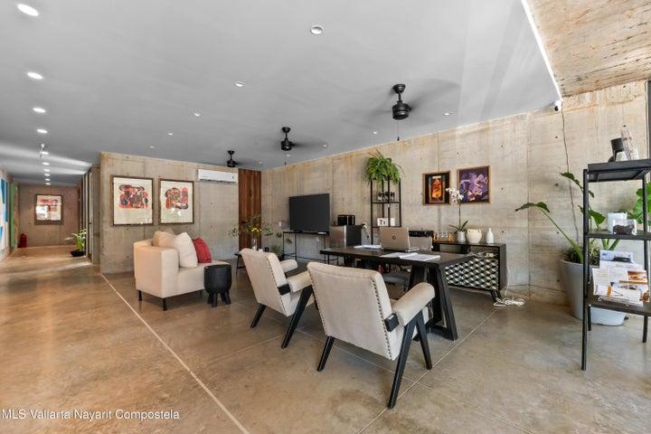 274 Aguacate 5, Varia Living Commercial Local